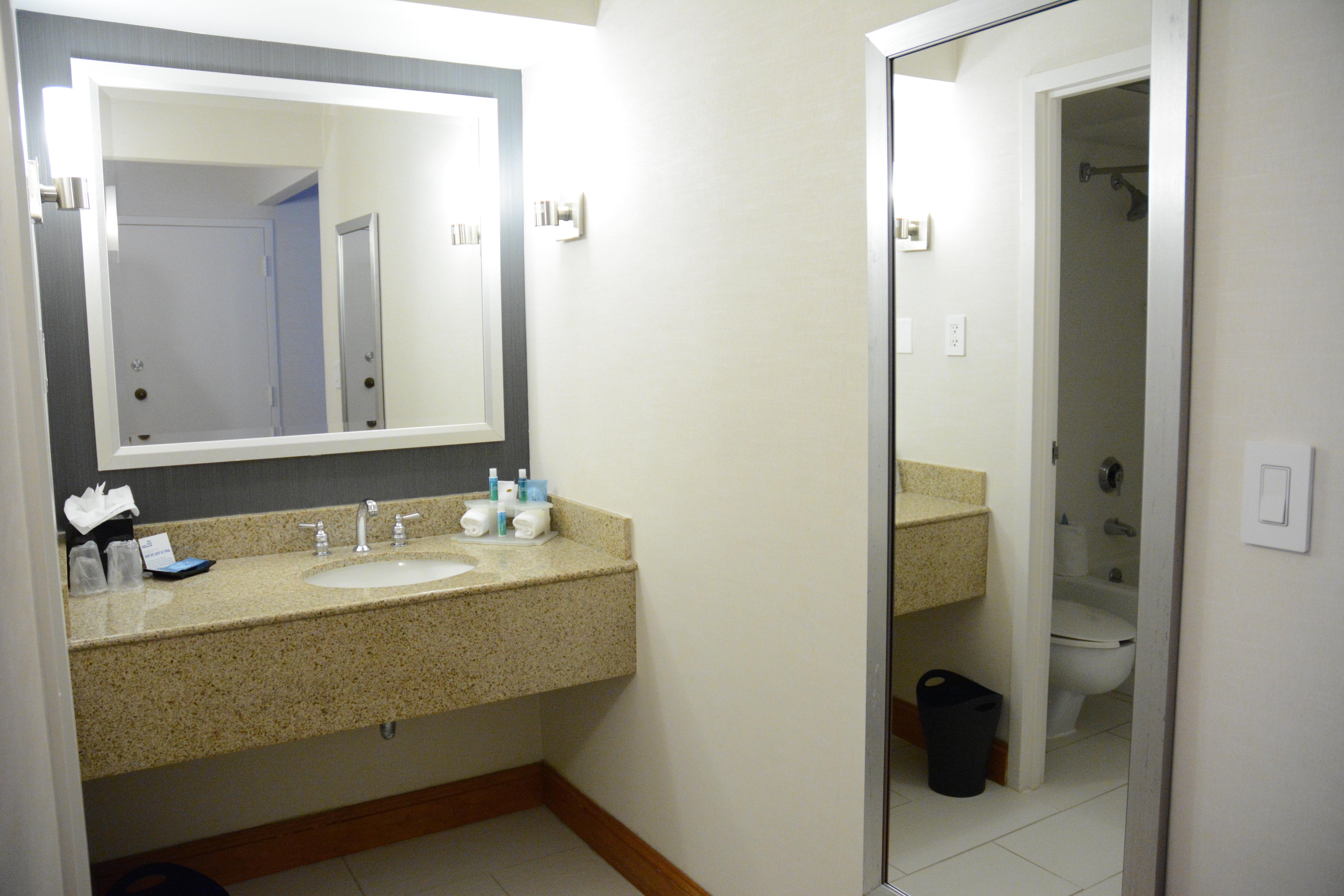 Holiday Inn Express Stamford, An Ihg Hotel 外观 照片