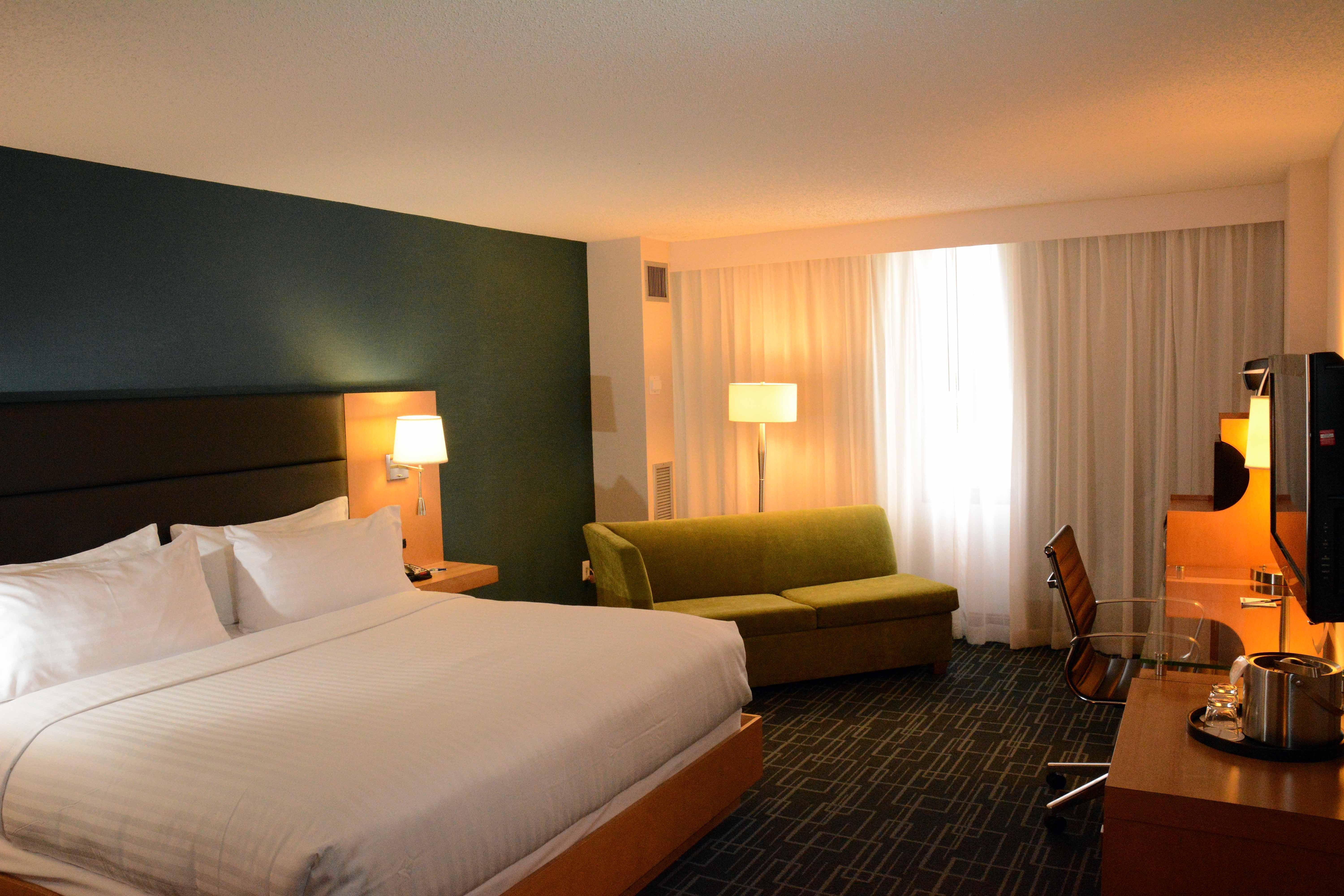 Holiday Inn Express Stamford, An Ihg Hotel 外观 照片