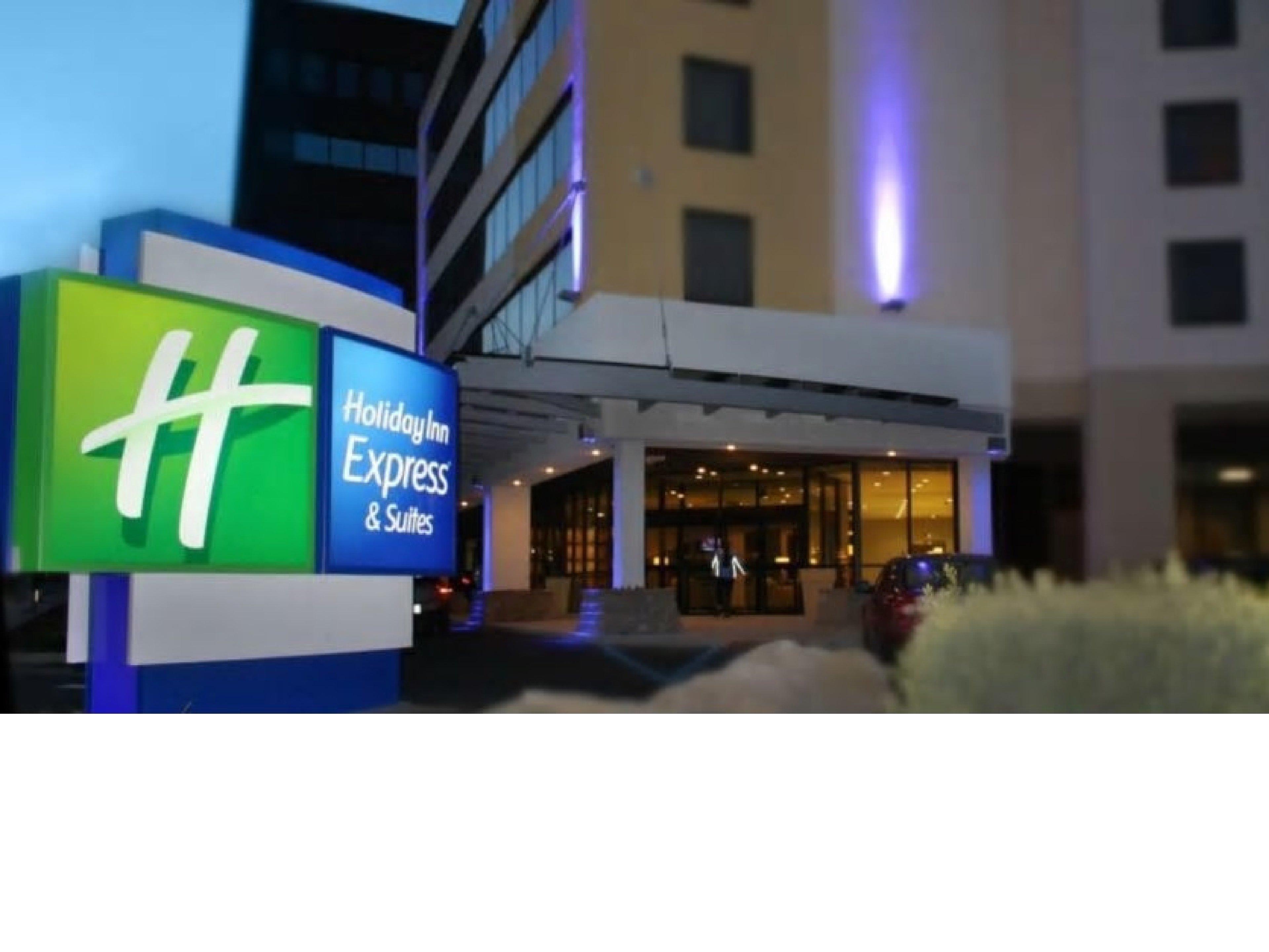 Holiday Inn Express Stamford, An Ihg Hotel 外观 照片