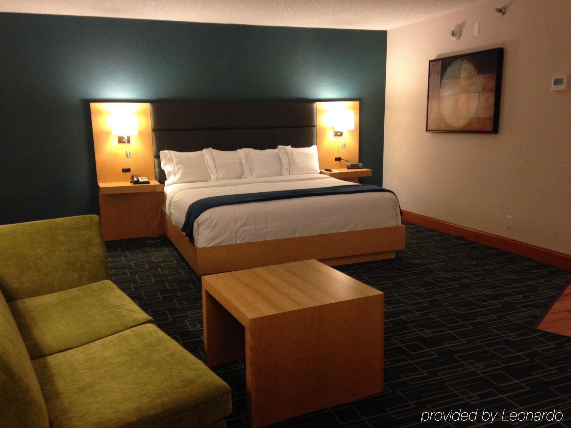 Holiday Inn Express Stamford, An Ihg Hotel 外观 照片